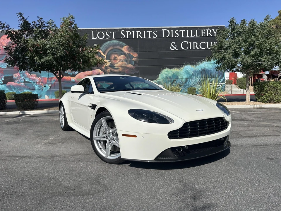 2016 Aston Martin V8 Vantage (2006-2017) - Image 19 of 31