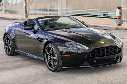 2016 Aston Martin V8 Vantage GTS Roadster