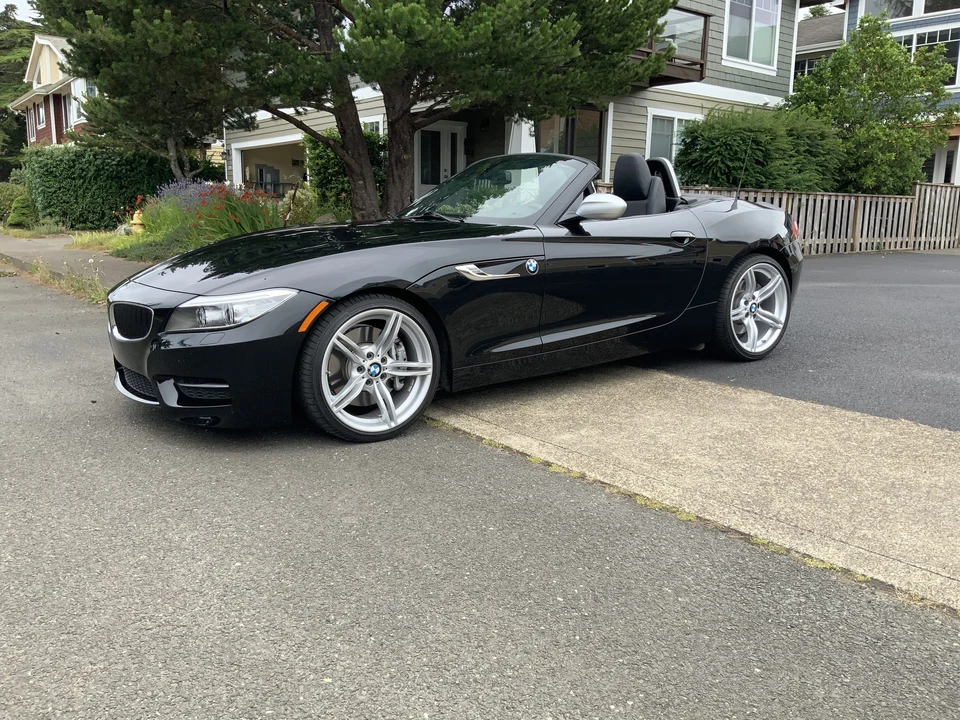2016 BMW E89 Z4 Roadster - Image 2 of 31