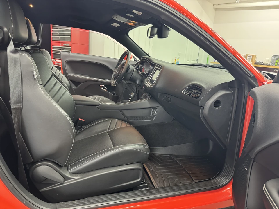 2016 Dodge Challenger SRT Hellcat 3rd Gen - Image 21 of 31