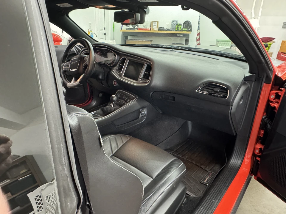 2016 Dodge Challenger SRT Hellcat 3rd Gen - Image 23 of 31