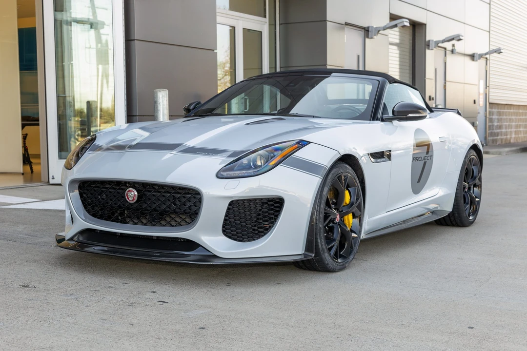2016 Jaguar F-Type R 1st Gen - Image 15 of 31
