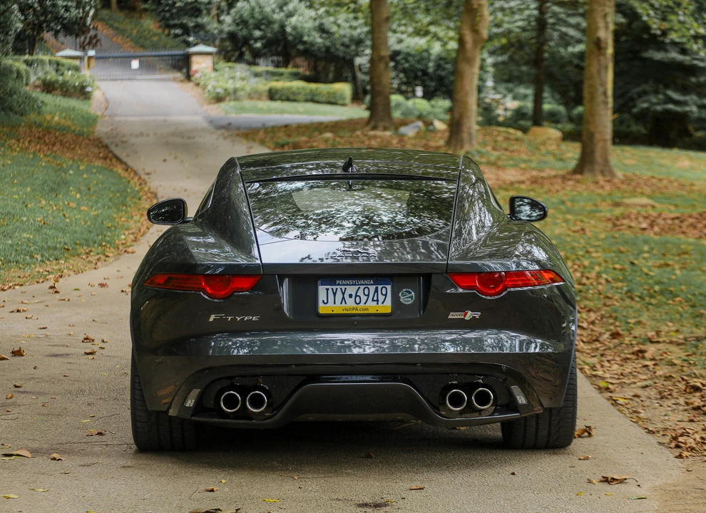 2016 Jaguar F-Type R 1st Gen - Image 12 of 31
