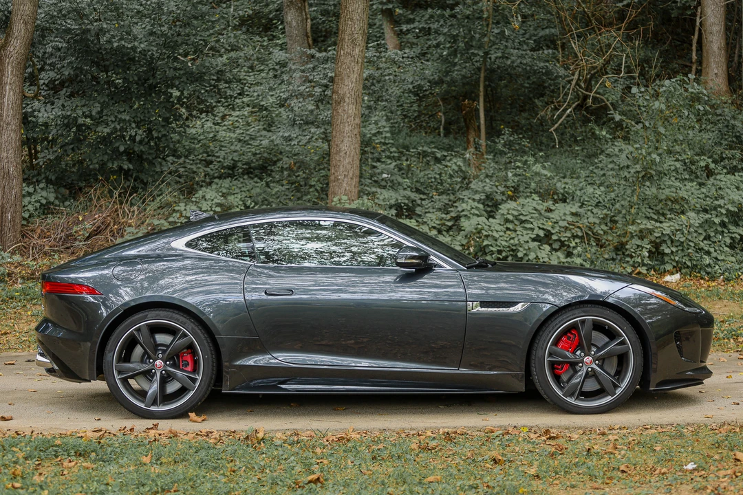 2016 Jaguar F-Type R 1st Gen - Image 17 of 31