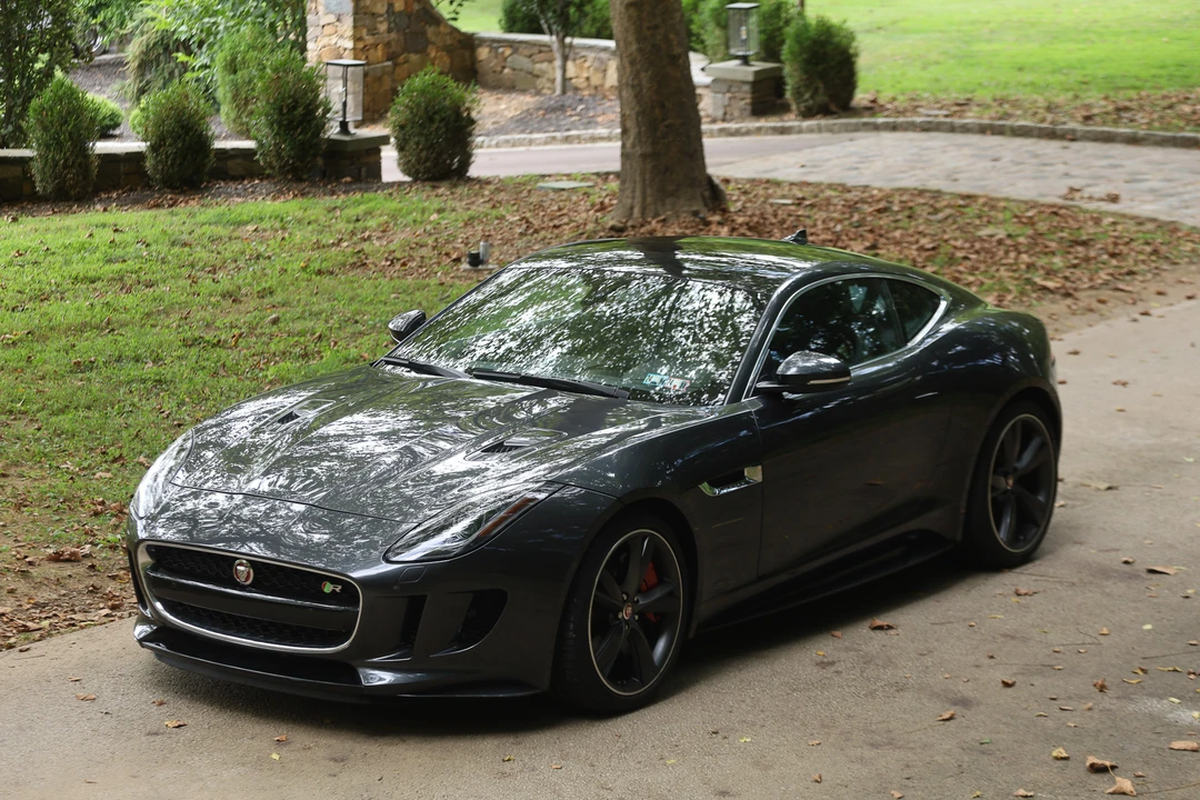 2016 Jaguar F-Type R 1st Gen - Image 9 of 31