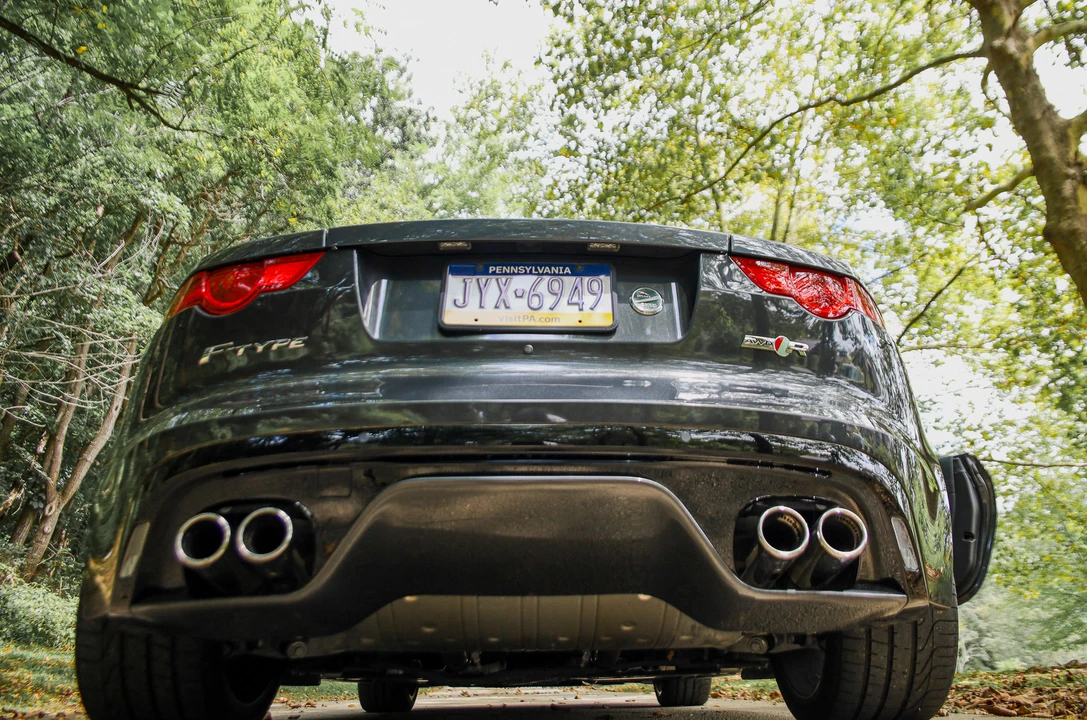 2016 Jaguar F-Type R 1st Gen - Image 20 of 31