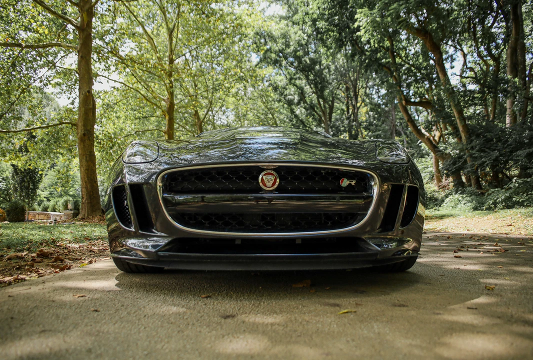 2016 Jaguar F-Type R 1st Gen - Image 6 of 31