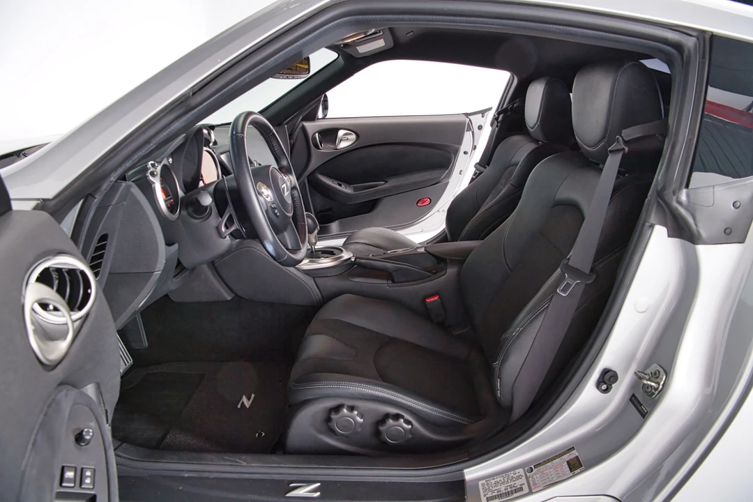 2016 Nissan 370Z 6th Gen - Image 23 of 31