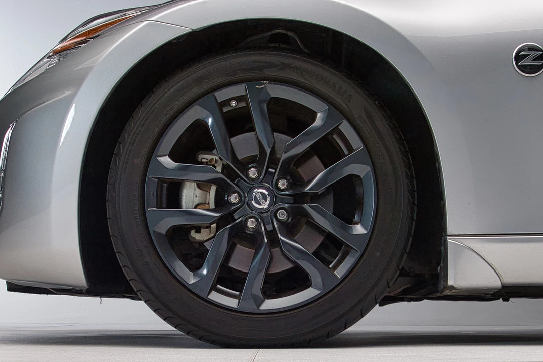 2016 Nissan 370Z 6th Gen - Image 12 of 31