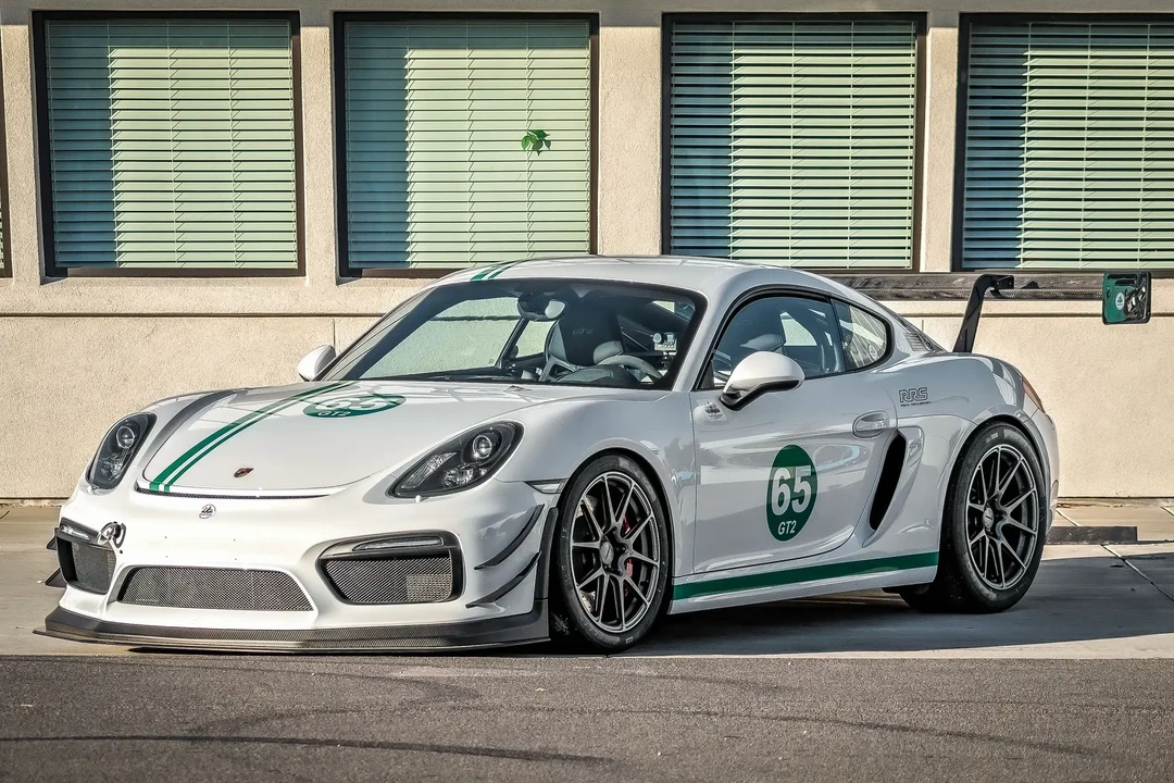 2016 Porsche 981 Cayman GT4 - Image 2 of 6