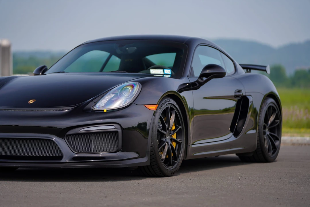 2016 Porsche 981 Cayman GT4 - Image 31 of 31
