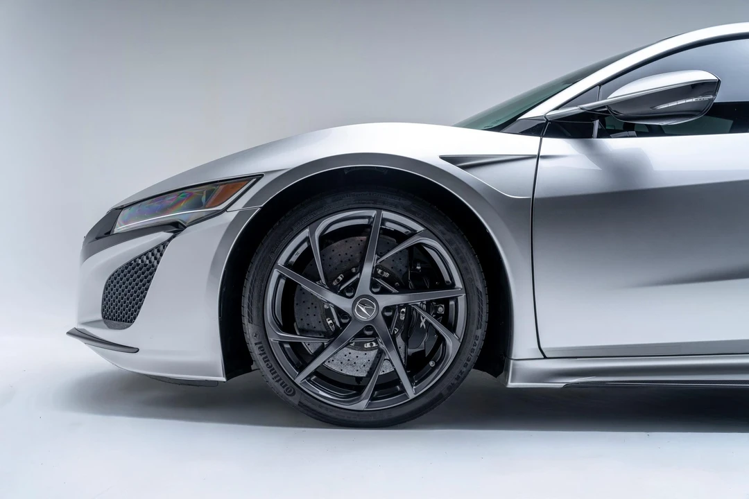 2017 Acura NC1 NSX - Image 19 of 31