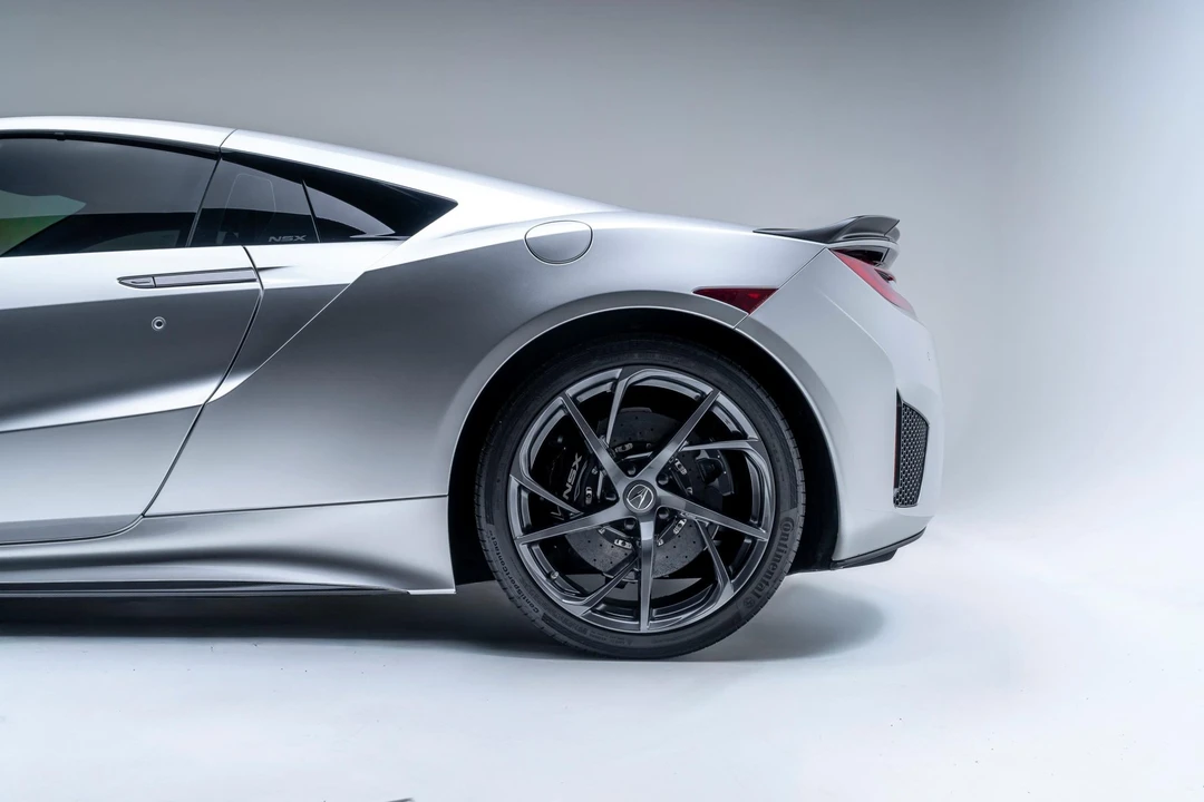 2017 Acura NC1 NSX - Image 20 of 31