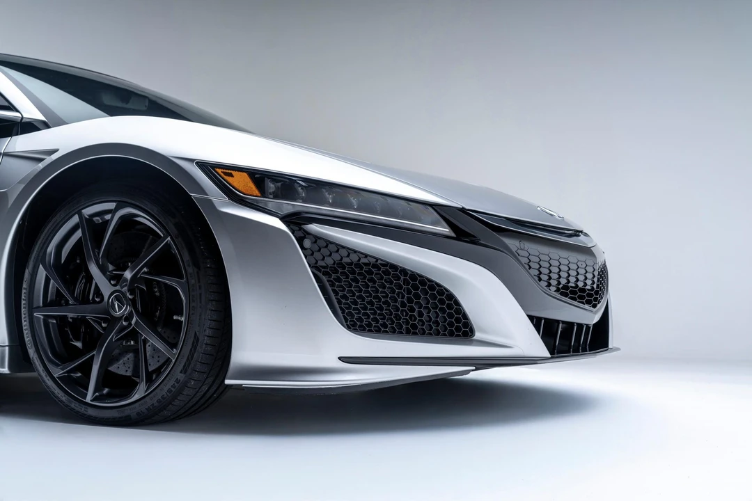 2017 Acura NC1 NSX - Image 29 of 31