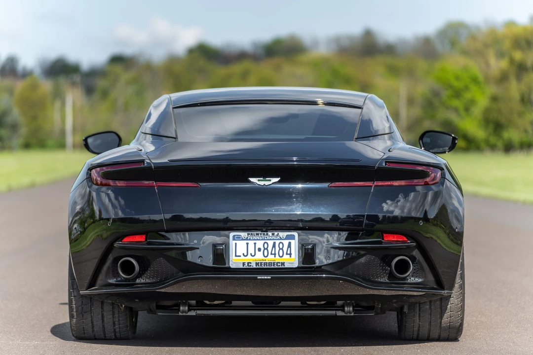 2017 Aston Martin DB11 V12 - Image 6 of 31