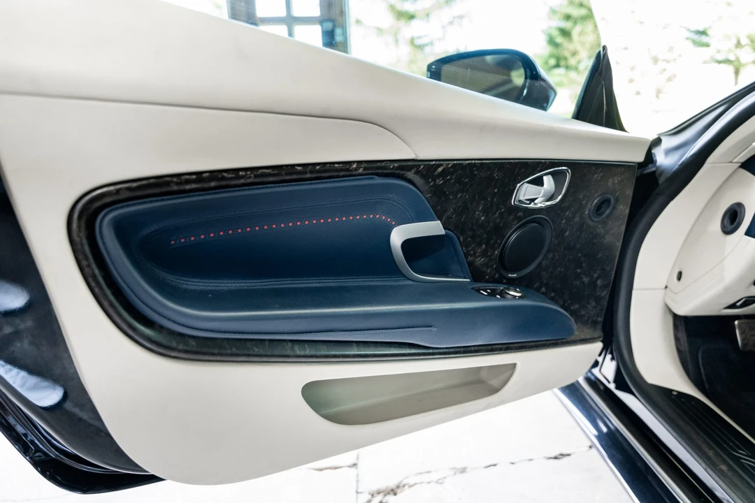 2017 Aston Martin DB11 V12 - Image 31 of 31