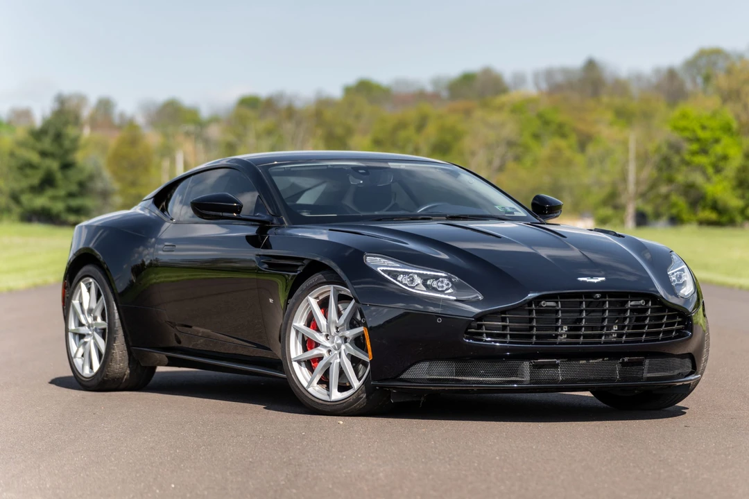 2017 Aston Martin DB11 V12 - Image 2 of 31