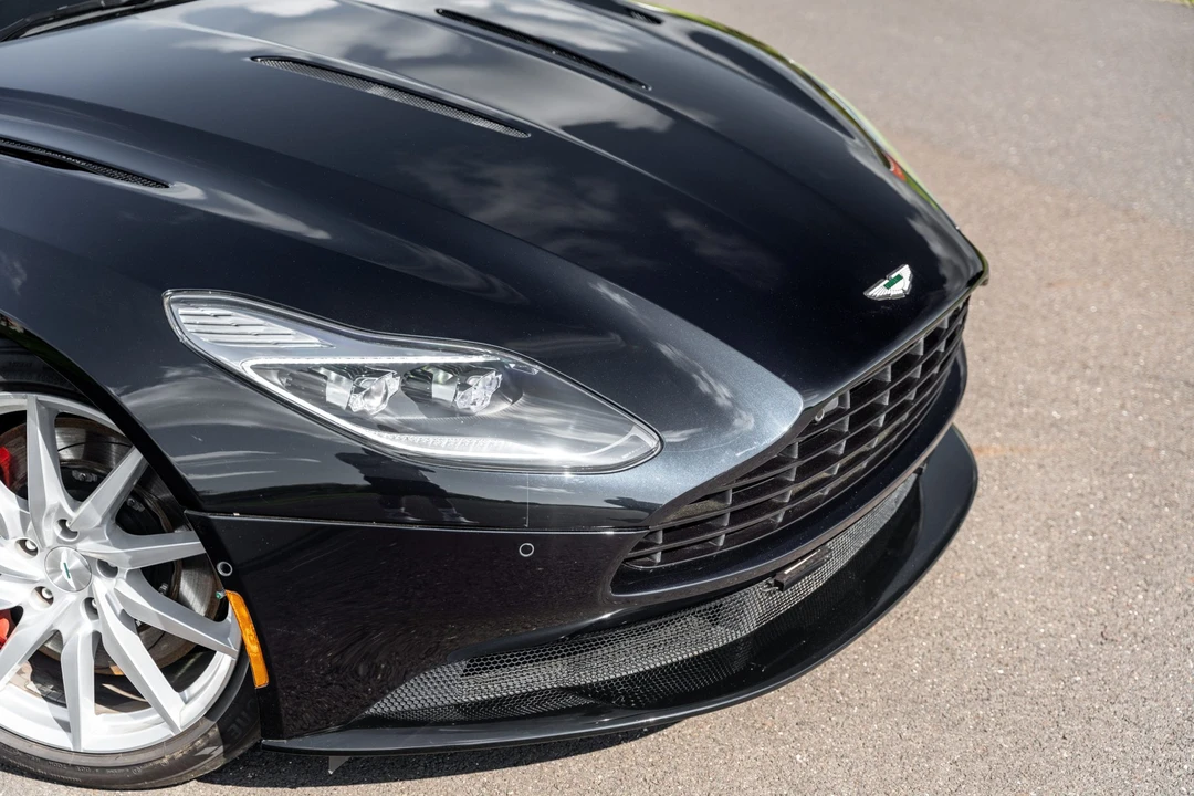 2017 Aston Martin DB11 V12 - Image 13 of 31