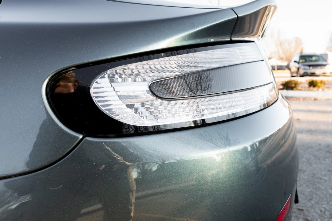 2017 Aston Martin V12 Vantage (2010-2018) - Image 26 of 31