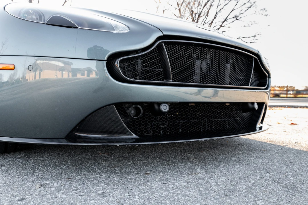 2017 Aston Martin V12 Vantage (2010-2018) - Image 11 of 31