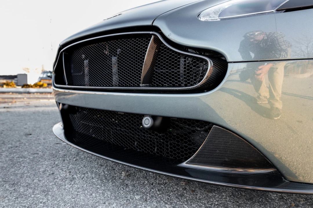 2017 Aston Martin V12 Vantage (2010-2018) - Image 13 of 31