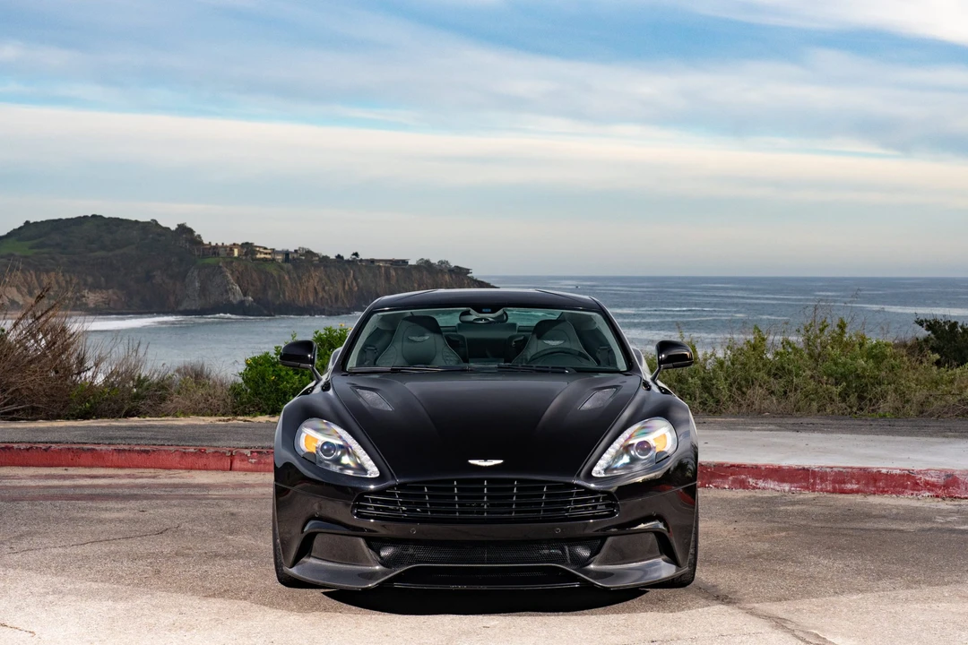 2017 Aston Martin Vanquish 2nd Gen - Image 7 of 31