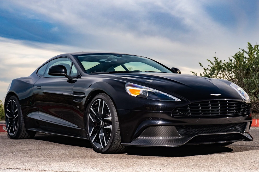 2017 Aston Martin Vanquish 2nd Gen - Image 5 of 31