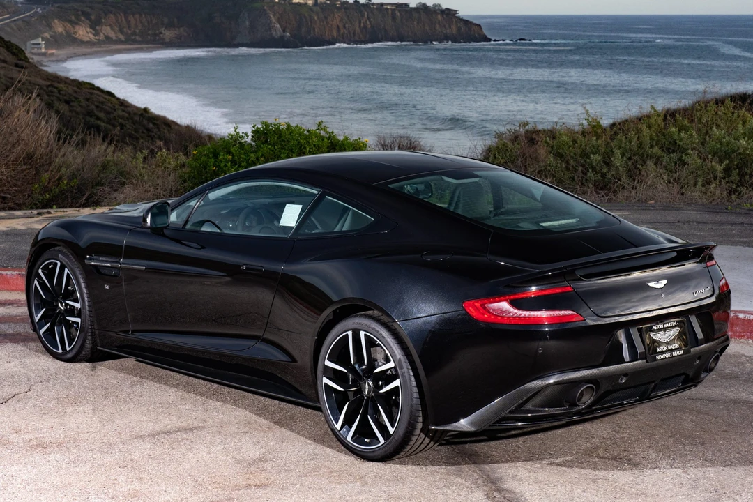 2017 Aston Martin Vanquish 2nd Gen - Image 13 of 31