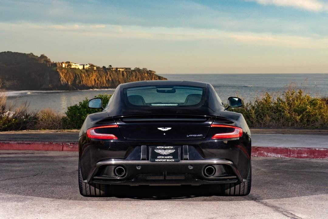 2017 Aston Martin Vanquish 2nd Gen - Image 15 of 31