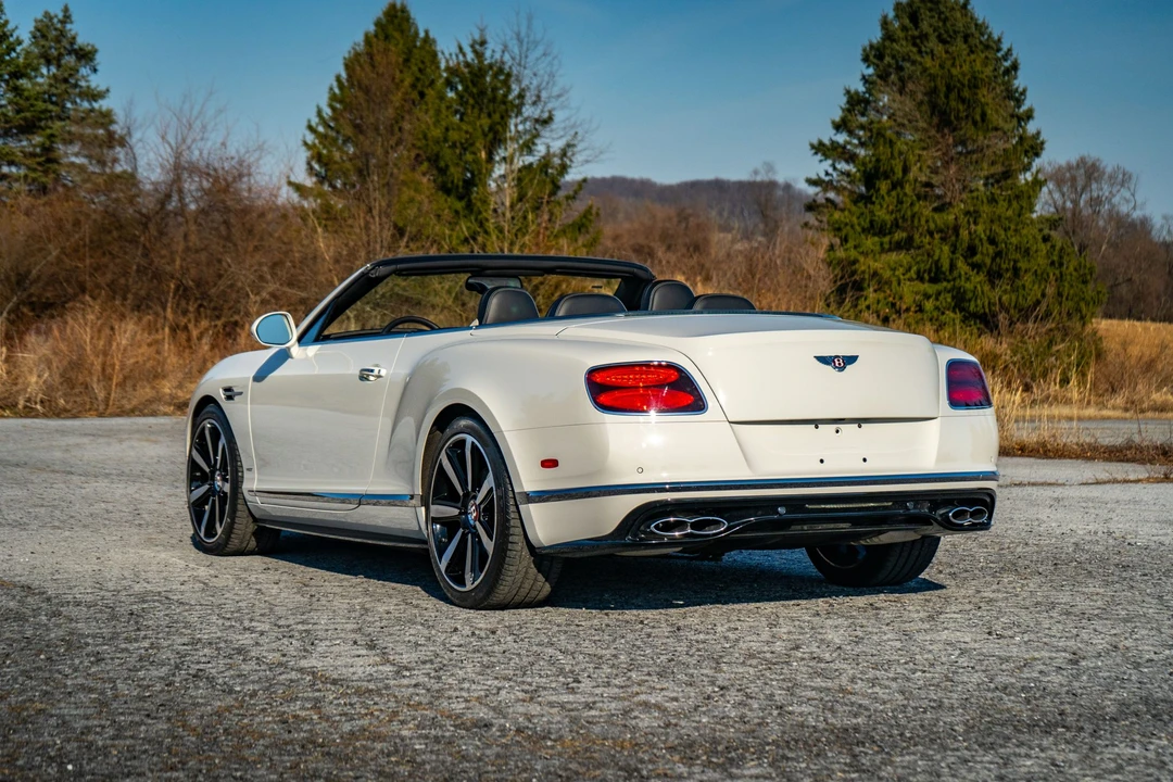 2017 Bentley Continental GTC - Image 19 of 31