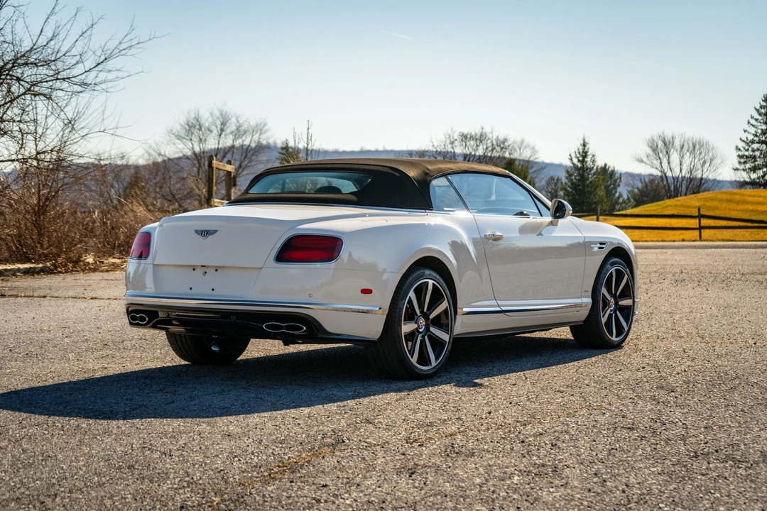 2017 Bentley Continental GTC - Image 31 of 31