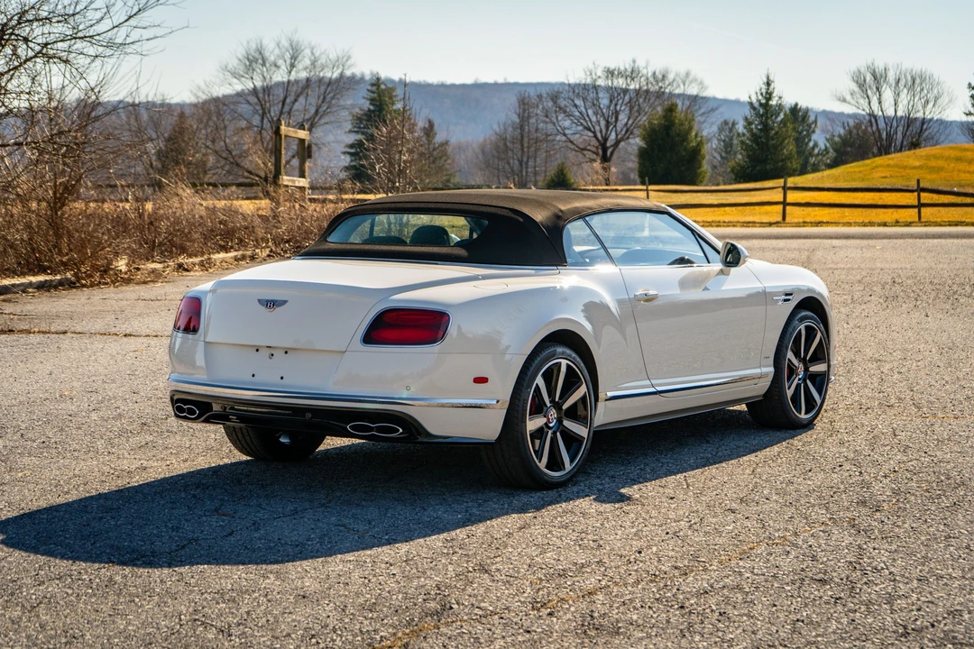 2017 Bentley Continental GTC - Image 30 of 31