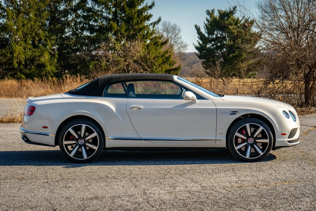 2017 Bentley Continental GTC - Image 28 of 31