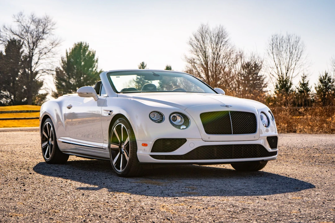 2017 Bentley Continental GTC - Image 11 of 31