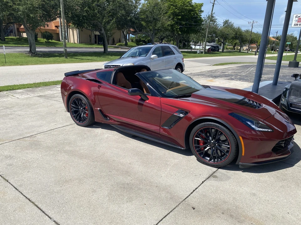 2017 Chevrolet Corvette C7 Z06 - Image 3 of 31