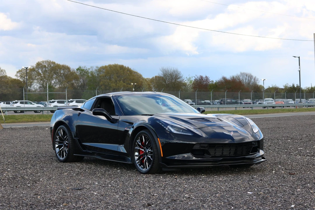2017 Chevrolet Corvette C7 Z06 - Image 3 of 31