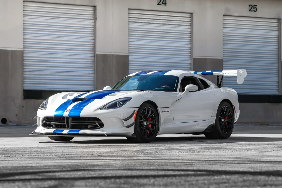 2017 Dodge Viper ACR 5th Gen - Image 2 of 31