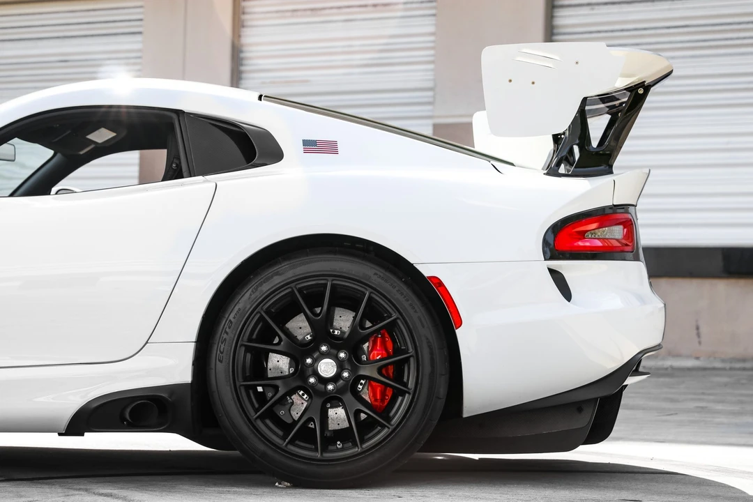 2017 Dodge Viper ACR 5th Gen - Image 16 of 31
