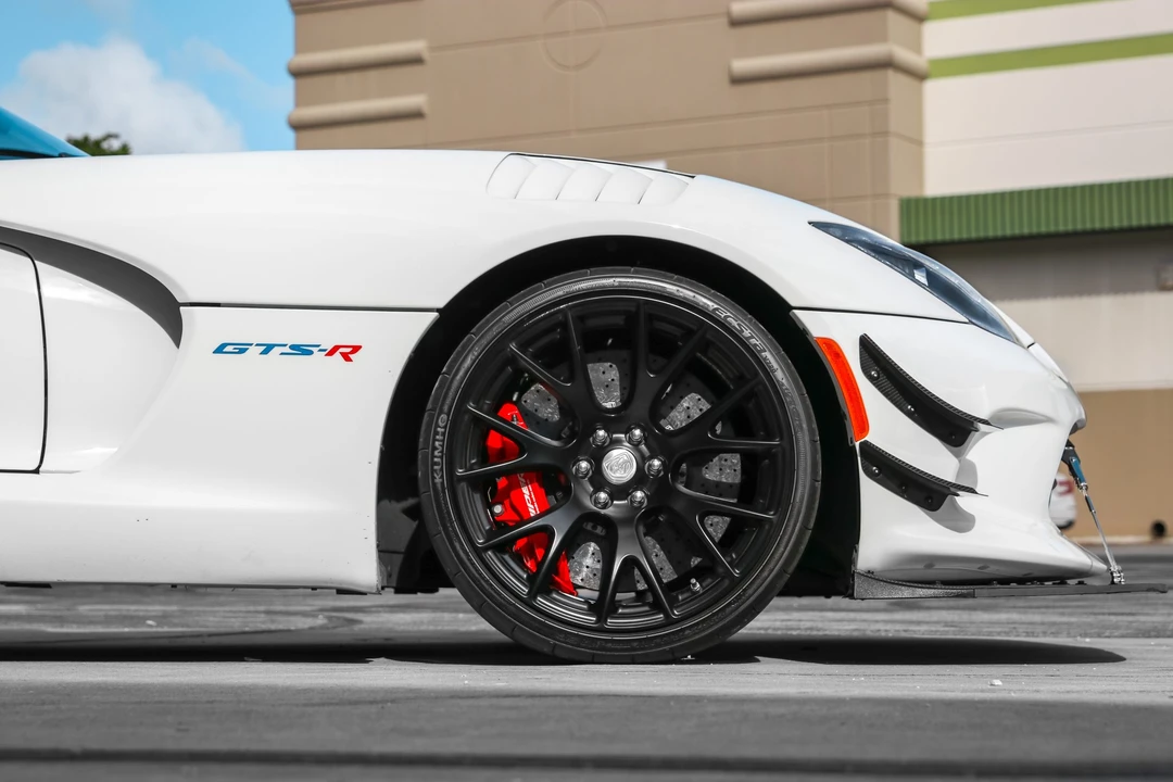 2017 Dodge Viper ACR 5th Gen - Image 14 of 31