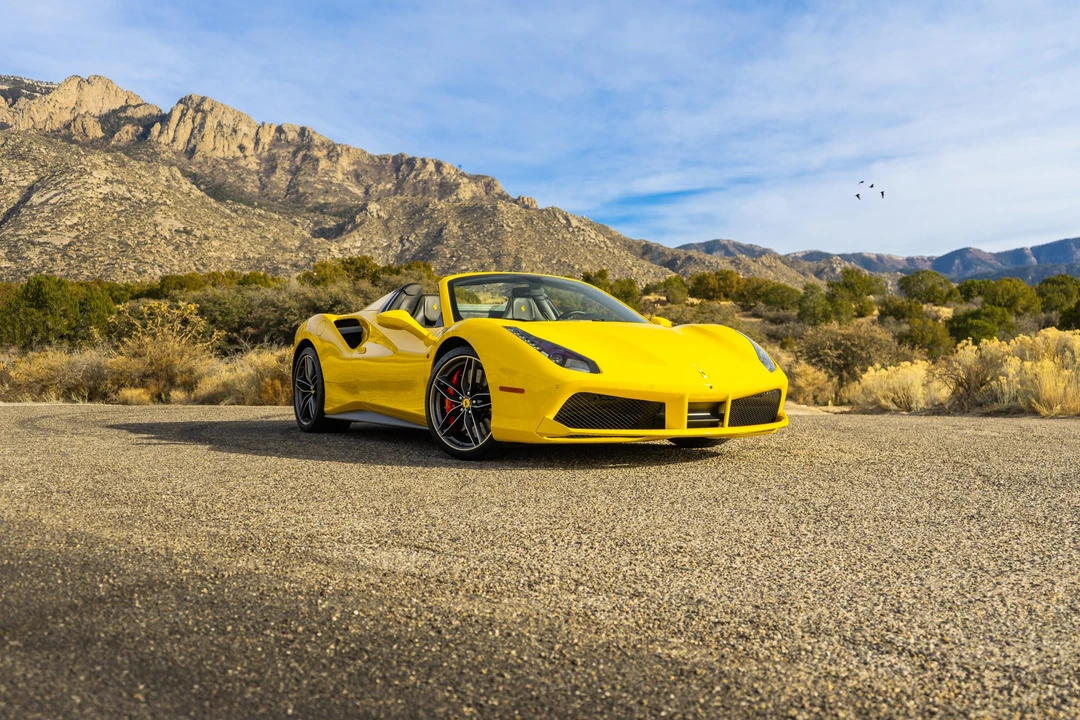 2017 Ferrari 488 Spider - Image 3 of 31
