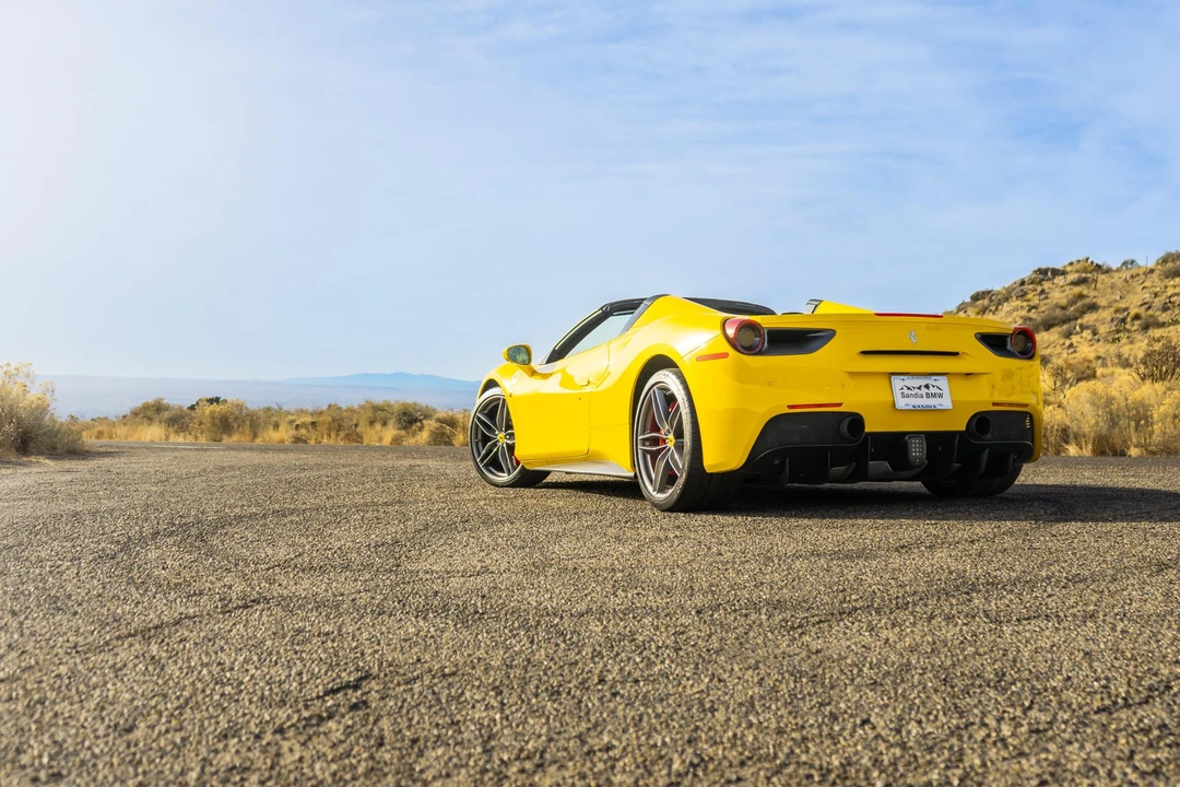 2017 Ferrari 488 Spider - Image 7 of 31