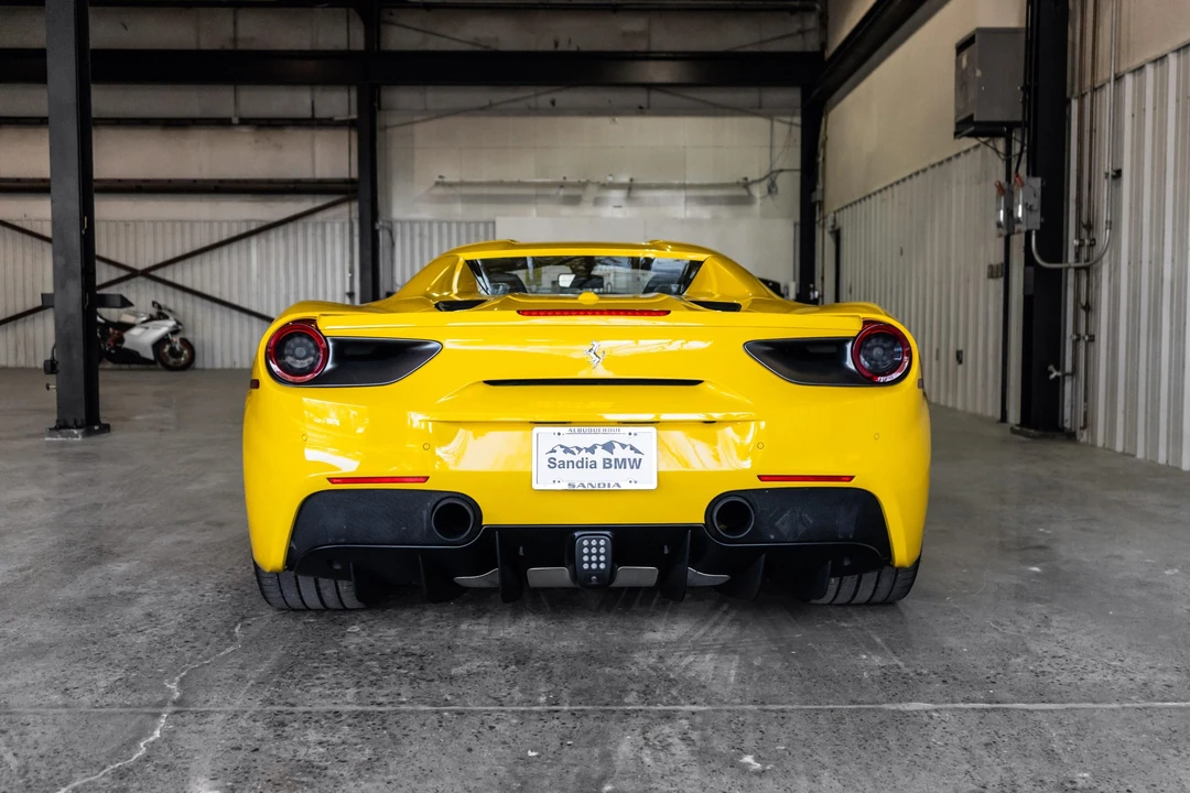 2017 Ferrari 488 Spider - Image 16 of 31