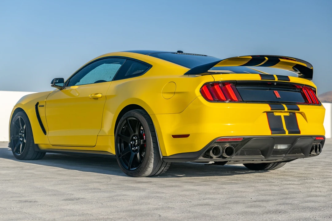 2017 Ford S550 Shelby Mustang GT350R - Image 7 of 31