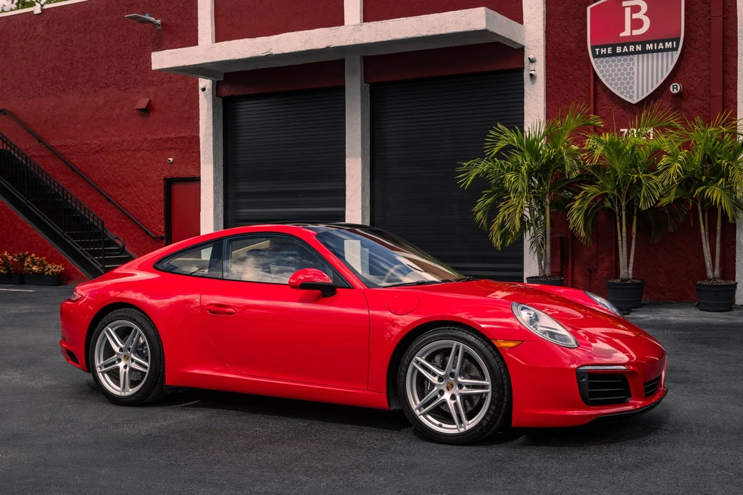 2017 Porsche 991 Carrera - Image 10 of 31