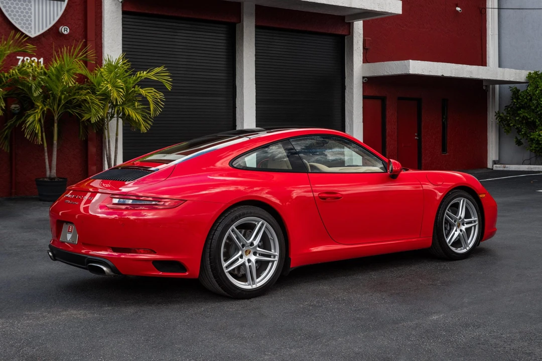 2017 Porsche 991 Carrera - Image 12 of 31