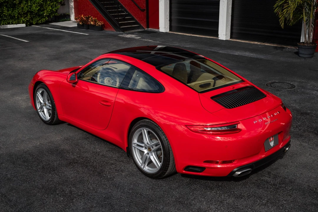 2017 Porsche 991 Carrera - Image 17 of 31