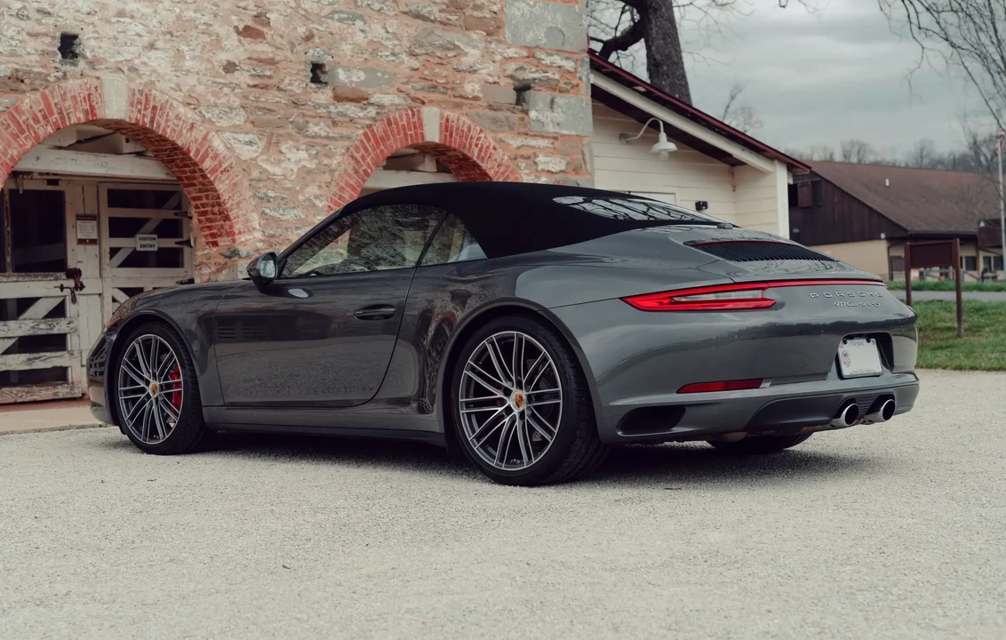 2017 Porsche 991 Carrera 4S - Image 4 of 6