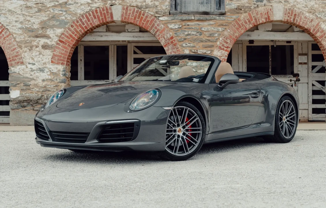 2017 Porsche 991 Carrera 4S - Image 2 of 6