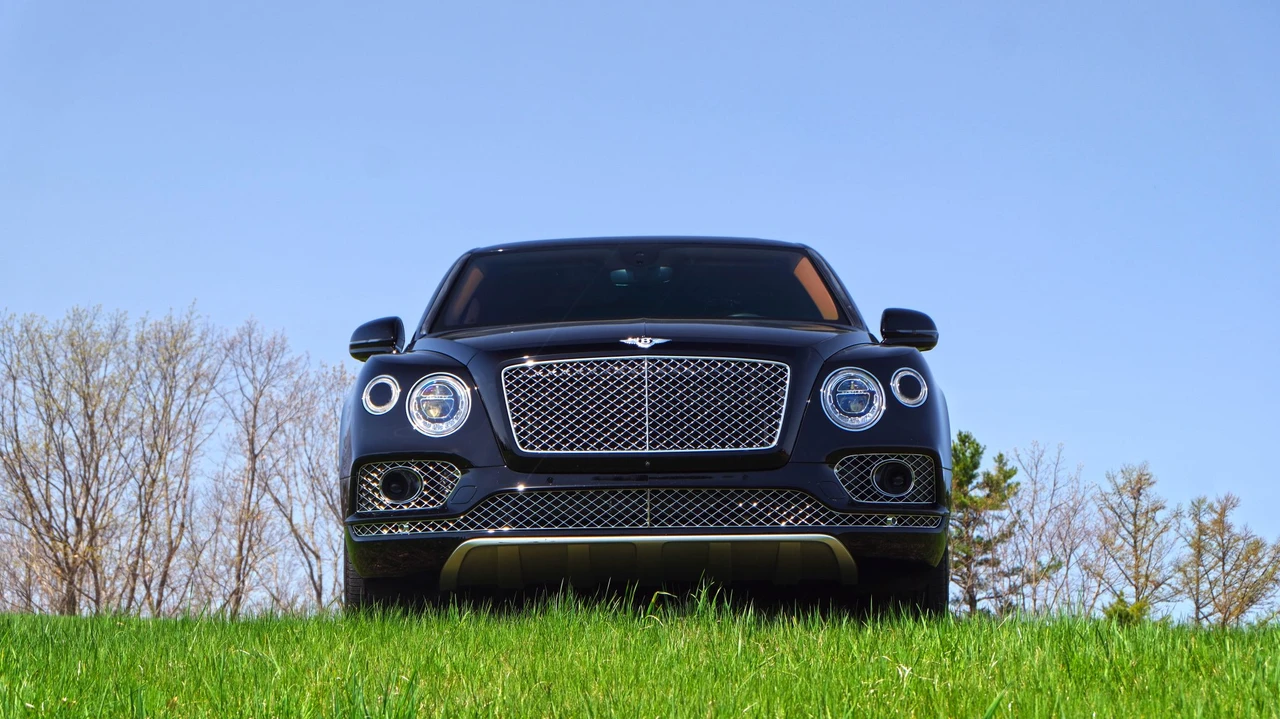 2018 Bentley Bentayga - Image 26 of 31