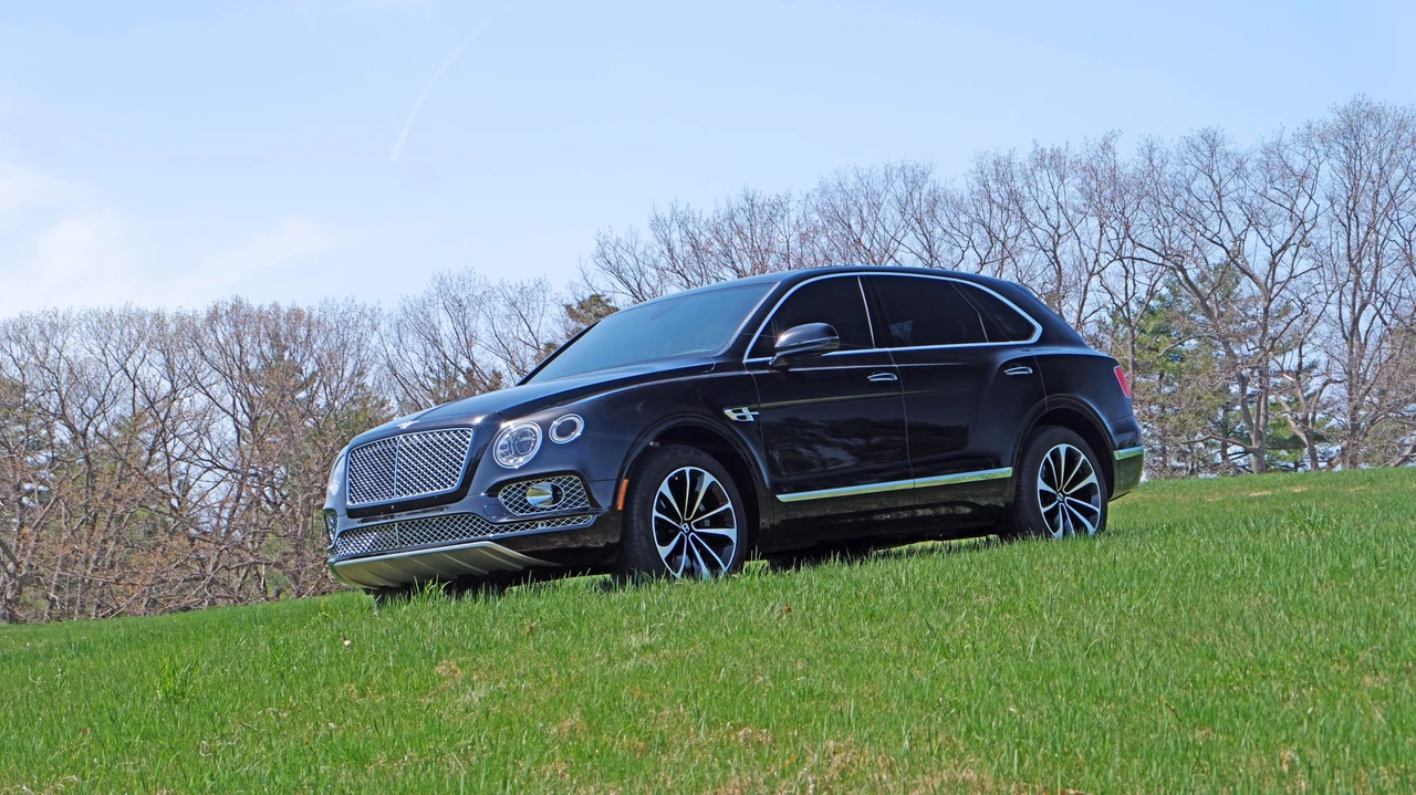 2018 Bentley Bentayga - Image 19 of 31